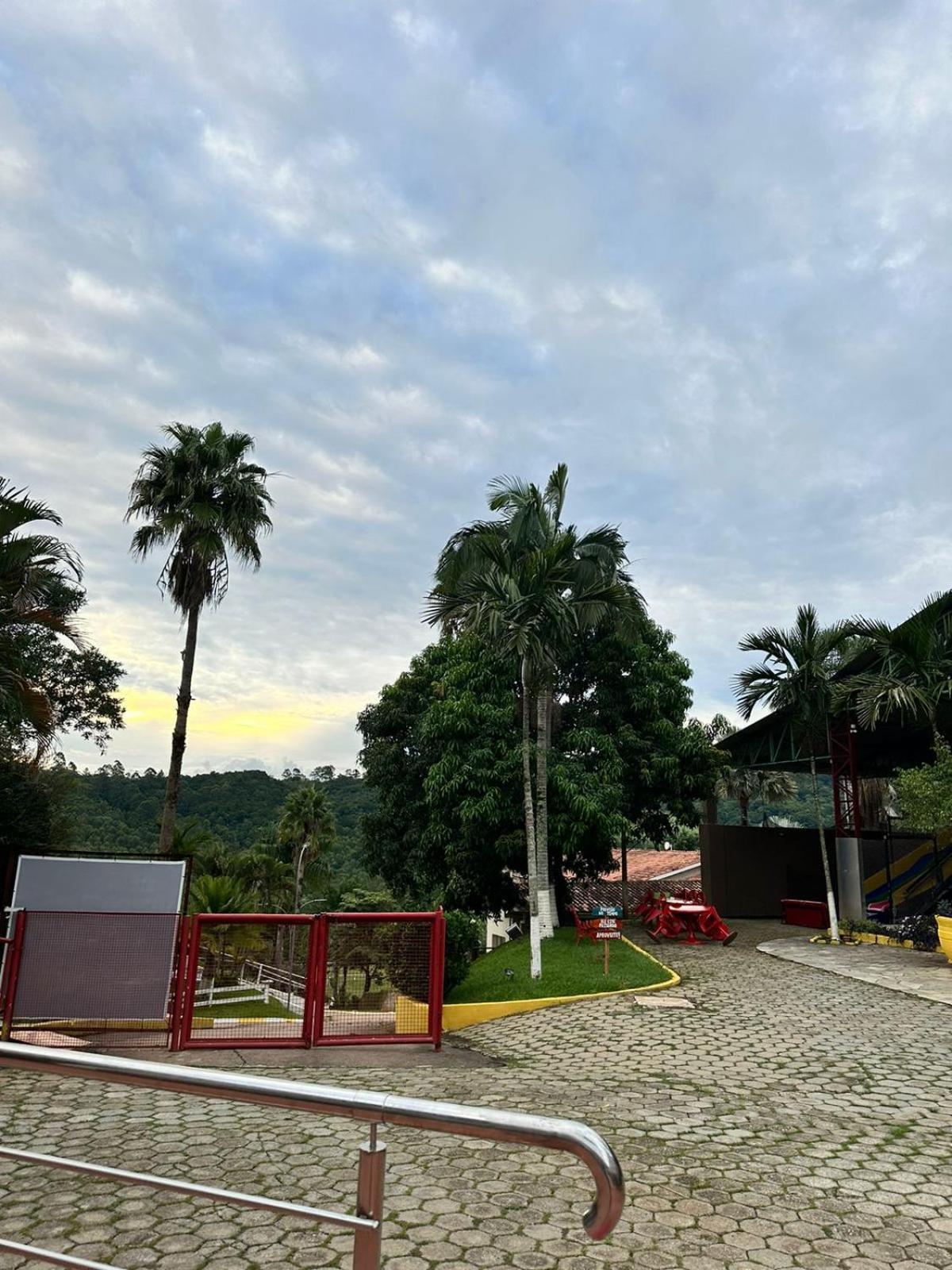 Riachi Pousada Atibaia Exterior foto